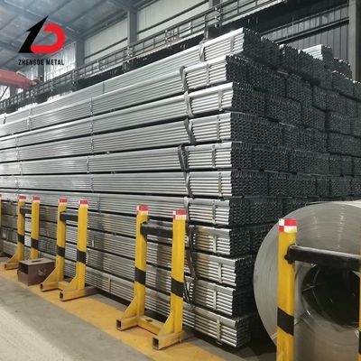 Высококачественный Ss330 Ss400 S235jr Q195 Q235 Q345 Толщина 0,6-25 мм Установленный размер и поверхность Квадратная/Прямоугольная оцинкованная стальная труба с ценой производителей