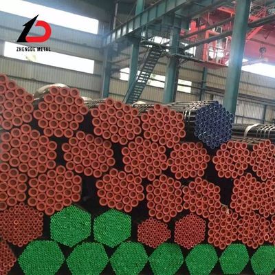 Отличное качество и конкурентоспособная цена на заказ А333 X42/X52/X56/X60/65 X70 API стальные трубы для трубопроводной транспортировки, котловые трубы